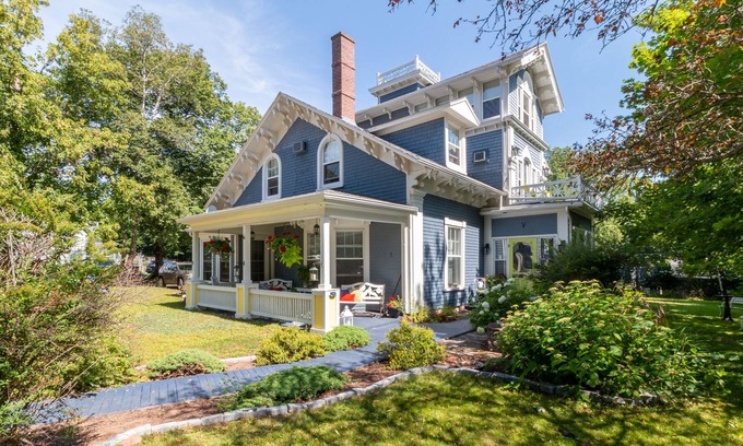 Charlottetown House | Historic home with Modern Amenities in Charlottetown, PEI