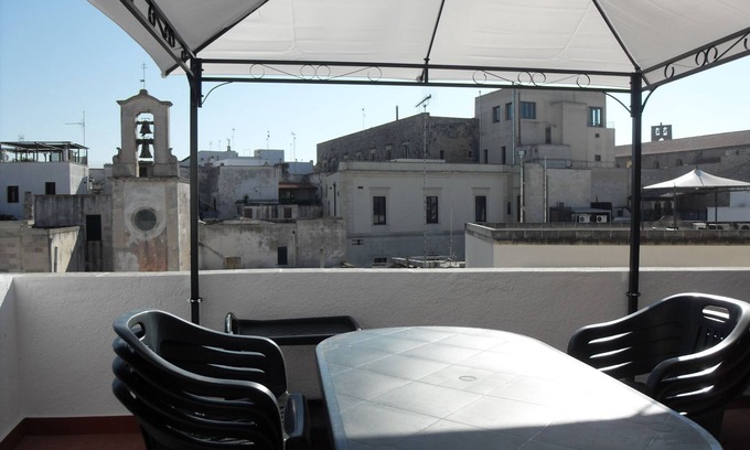 Otranto Historic Centre House | Historic house a few steps from the sea with terrace overlooking the castle