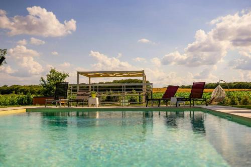 Ferretto House | Historic Villa Overlooking Cortona Vineyards