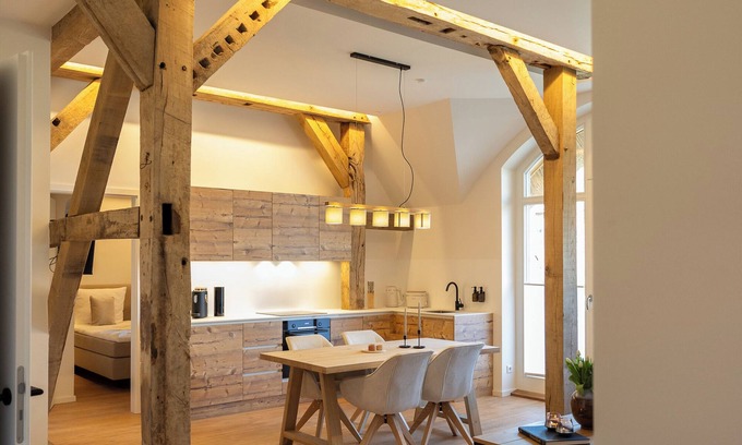 Ratekau Apartment | Historisches Ferienloft Nahe des Timmendorfer Strands