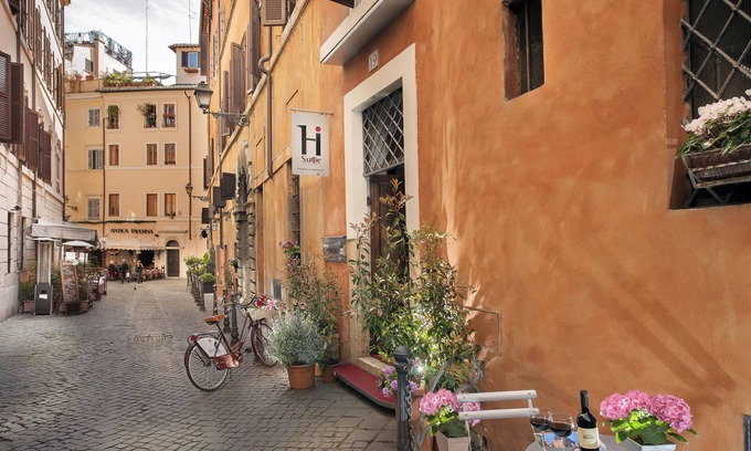 Rione V Ponte Apartment | HiSuiteROME