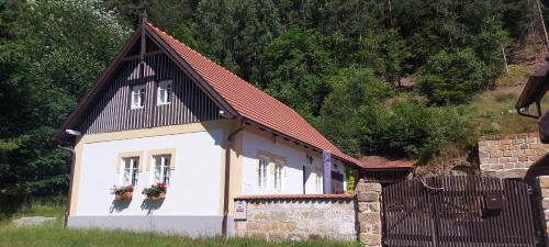Kokorin House | Hlučov Lesní Chalupa