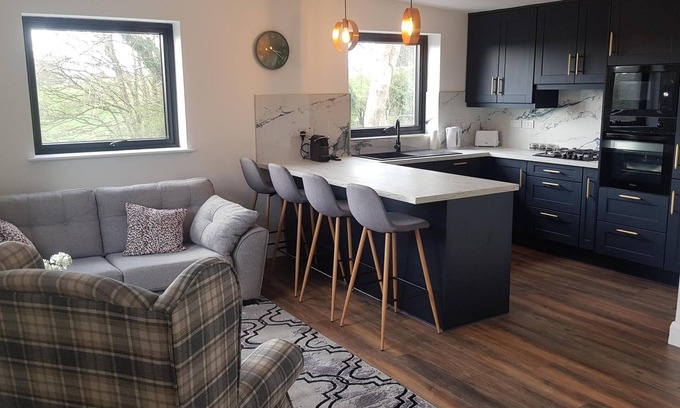 Ennistimon Cottage | Hogans Cottage Ennistymon