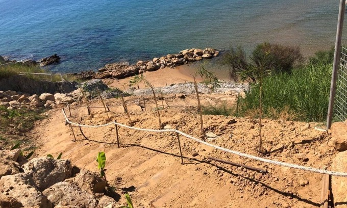 Isola di Capo Rizzuto Apartment | Holiday Apartment "Capo Rizzuto 1" with Sea View, Private Terrace & Wi-Fi