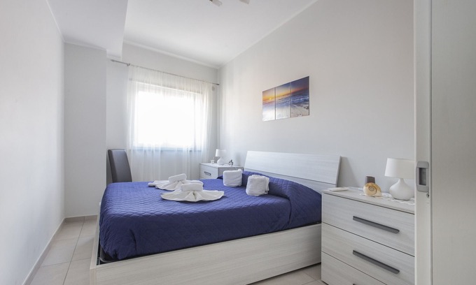 Sant'Agata di Militello Apartment | Holiday Apartment "Moderno Centro Cittá" with Balcony & Wi-Fi