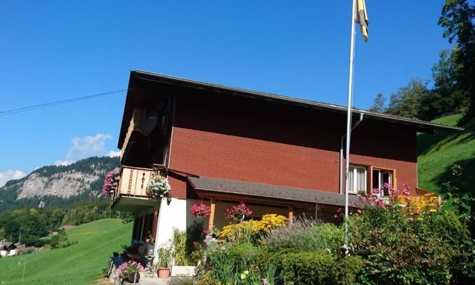 Hohfluh Ski Chalet | Holiday apartment Hasliberg Hohfluh for 1 - 4 persons with 2 bedrooms - Detached holiday house