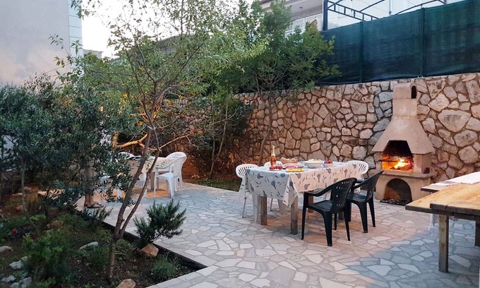 Povile Apartment | Holiday apartment 70 m from the sea
