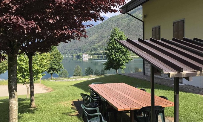 Molina di Ledro Apartment | Holiday apartment with a view of the Ledrosse