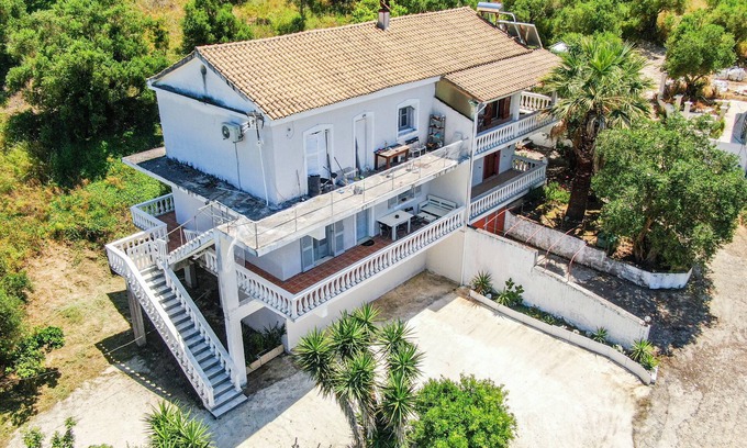 Gardenos Apartment | Holiday Apartment "Agia Sana house Gardenos" with Mountain View, Balcony & Wi-Fi