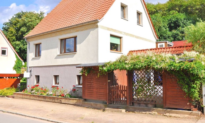 Burg Stargard Apartment | Holiday apartment Burg Stargard SEE 8341 - SEE 8341