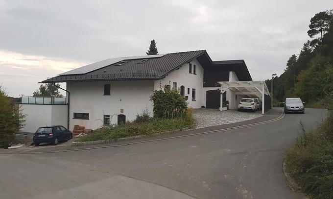 Weitramsdorf Apartment | Holiday apartment Weitramsdorf for 1 - 4 persons with 2 bedrooms - Holiday apartment