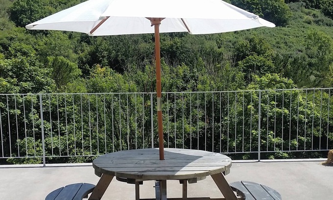 Millendreath Apartment | Holiday apartment near the sea. Millendreath Beach, Millendreath, Looe, Cornwall