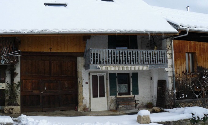 Ruffieu Apartment | Holiday Apartment "Gite Brain De Ruffieu" with Private Terrace & Wi-Fi