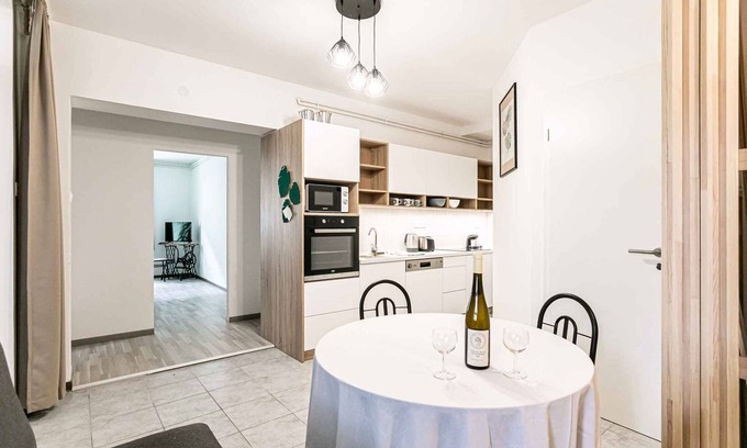 Heviz Apartment | Holiday apartment in the city center, ground floor, with a small front terrace