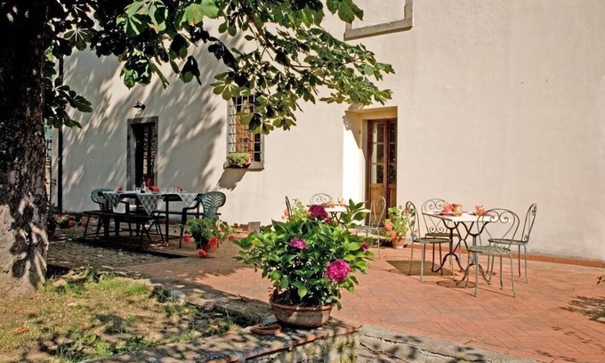Moggiana Apartment | Holiday apartment Pratovecchio for 1 - 5 persons with 2 bedrooms - Twin house