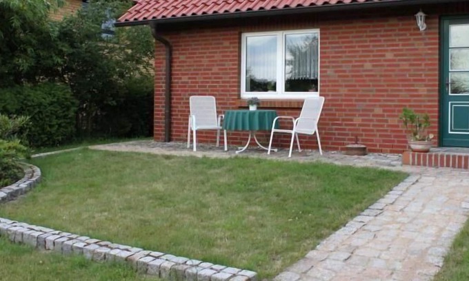 Bobitz Apartment | Holiday apartment Käselow for 1 - 4 persons with 2 bedrooms - Twin house
