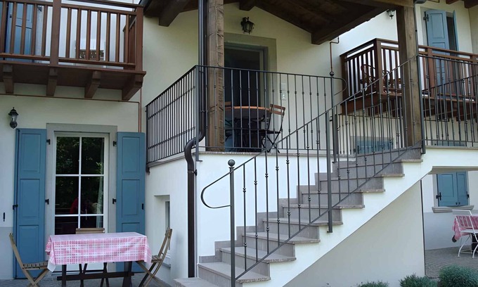 Locca Apartment | Holiday apartment with 2 balconies