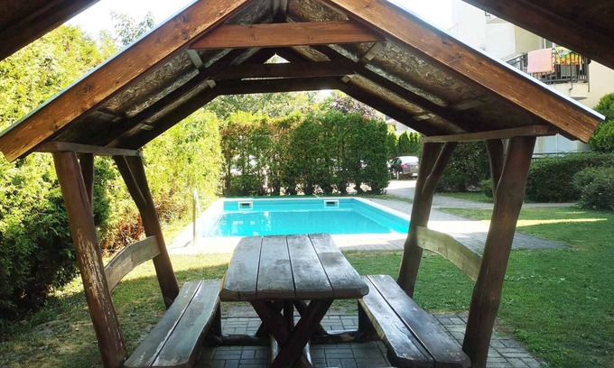 Siofok Aranypart Apartment | Holiday apartment with pool wifi and tasteful decoration