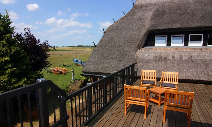Monkebude Apartment | Holiday beach anchor