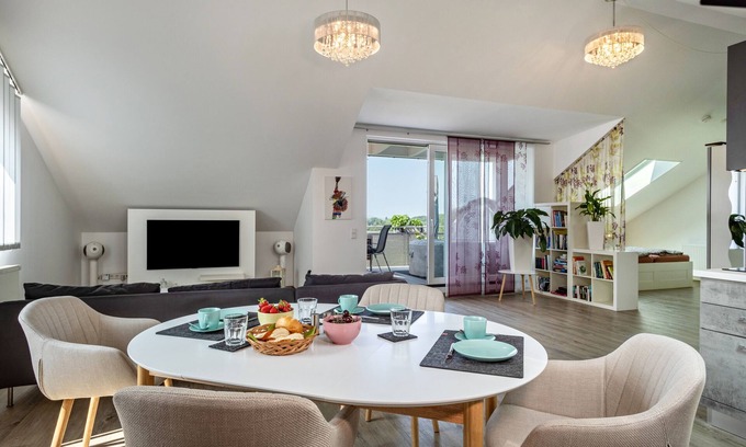 Kressbronn Apartment | Holiday Apartment "Loft Schwenck" with Lake View, Shared Terrace & Wi-Fi