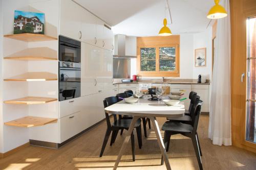Lenzerheide Apartment | Holiday flat for 6 people Sot Valos Lenzerheide centre