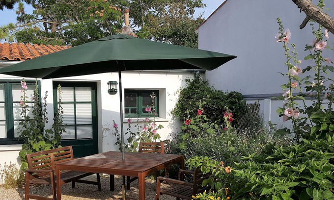 Domino House | Holiday house in the center of Domino