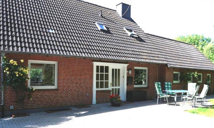 Rabenkirchen House | Holiday home for 19 guests with 180m² in Rabenkirchen-Faulück (23774)