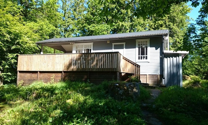 Hallaryd House | Holiday home at the lake Örsjön with free Wi-Fi
