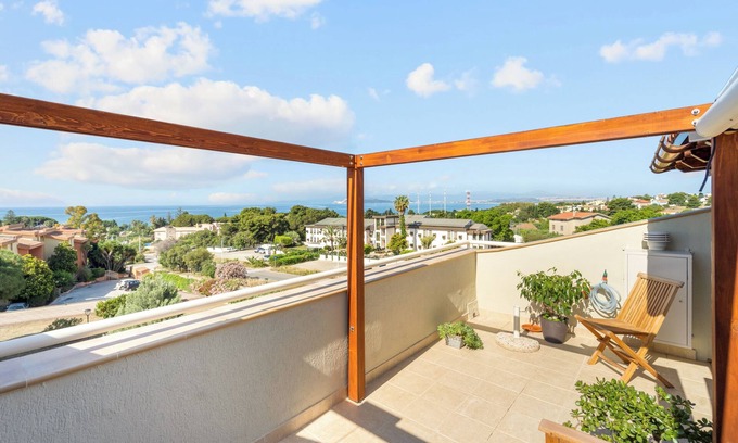 Su Forti House | Holiday Home "Bilocale Panoramico" with Sea View, Garden & A/C