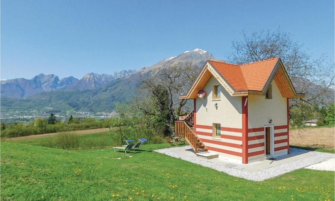 Belluno House | Holiday Home Belluno Bl 05