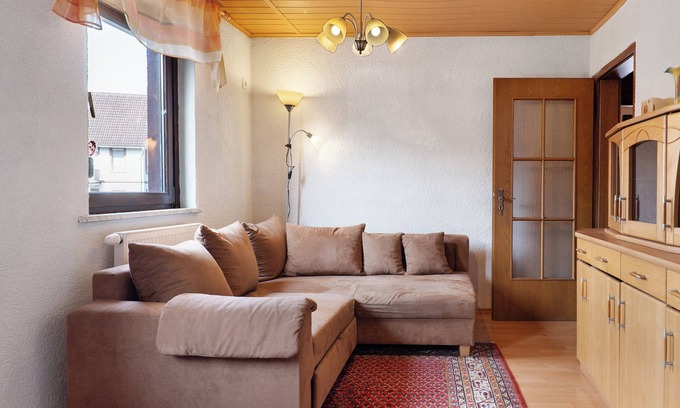 Ober-Kinzig House | Holiday Home 'Brown' with Private Terrace and Wi-Fi
