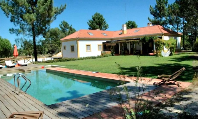 Santa Maria do Castelo House | Holiday Home 'Casa Da Relva' with Private Pool, Shared Terrace and Wi-Fi