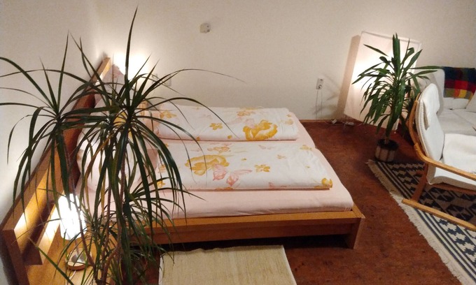 Lohmen House | Holiday Home 'Cozy in Lohmen' with Private Terrace and Wi-Fi