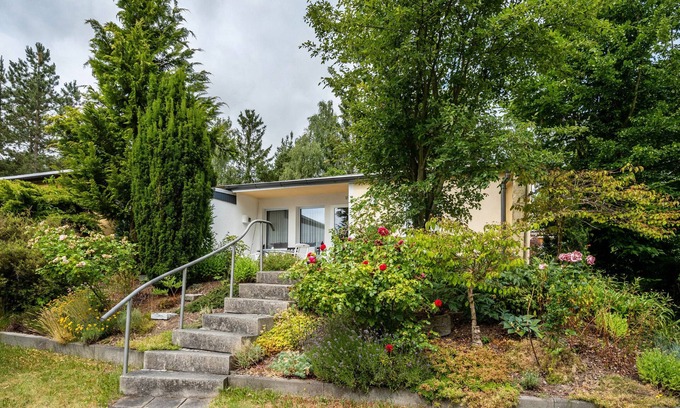 Bungalowdorf an der Talsperre House | Holiday Home '179' with Private Terrace and Private Garden