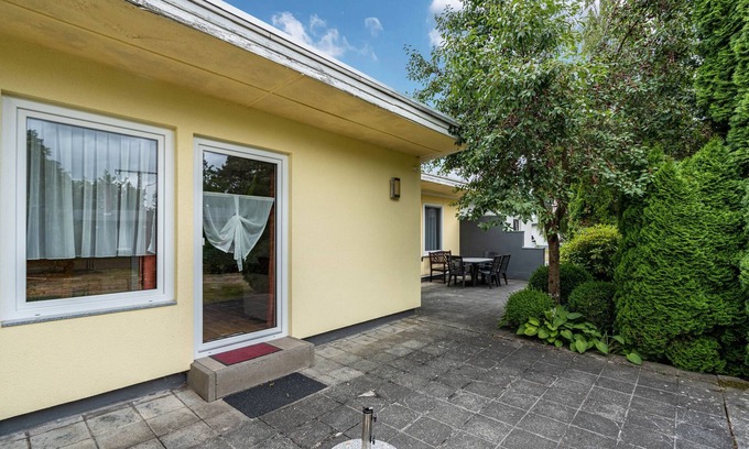 Bungalowdorf an der Talsperre House | Holiday Home 'Bungalow 71' with Private Terrace and Private Garden
