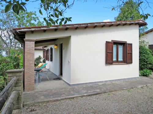 Bolsena House | Holiday Home Dolce Vita - BOL322 by Interhome
