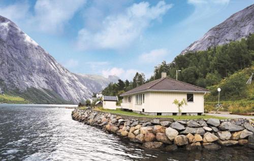 Eidfjord House | Holiday Home Eidfjord Simadalsv