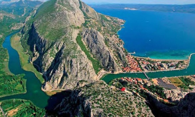 Mimice House | Holiday home for up to 10 people with a whirlpool and relax