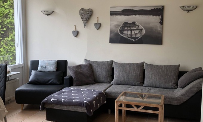 Lensterstrand House | Holiday Home 'Haus Piratennest' with Terrace, Garden & Wi-Fi