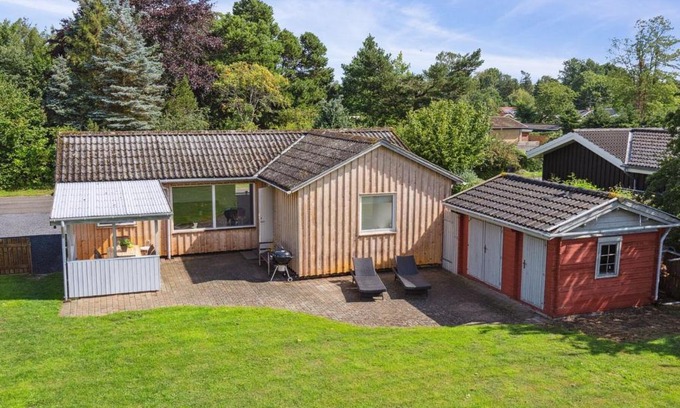 Strøby Ladeplads House | Holiday Home Henric - 500m from the sea by Interhome