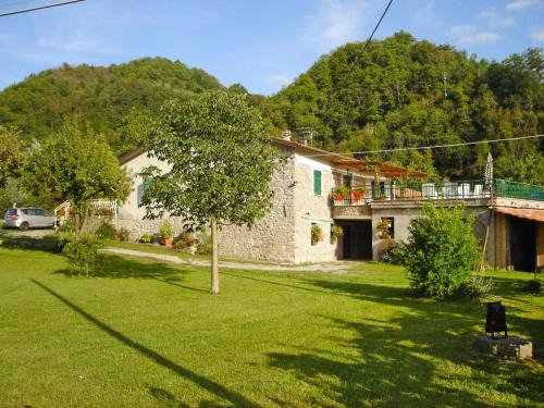 Codiponte House | Holiday Home Il Frantoio by Interhome