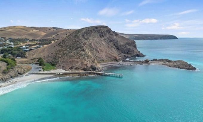 Second Valley House | Holiday Home in Second Valley - pet friendly. Short stroll to the beach