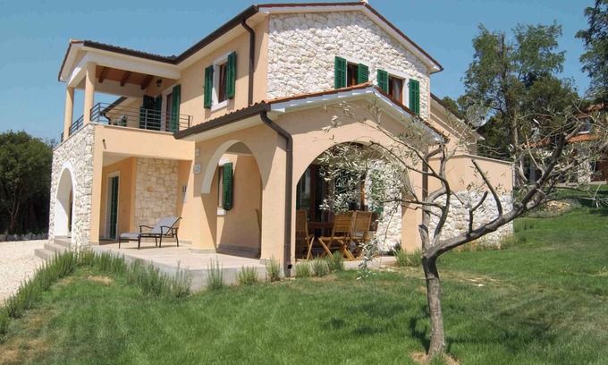 Stanisovi House | Holiday home in country style with magnificent view of the Adriatic Sea