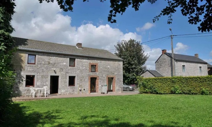 Longueville House | Holiday Home in Durbuy near Ourthe River