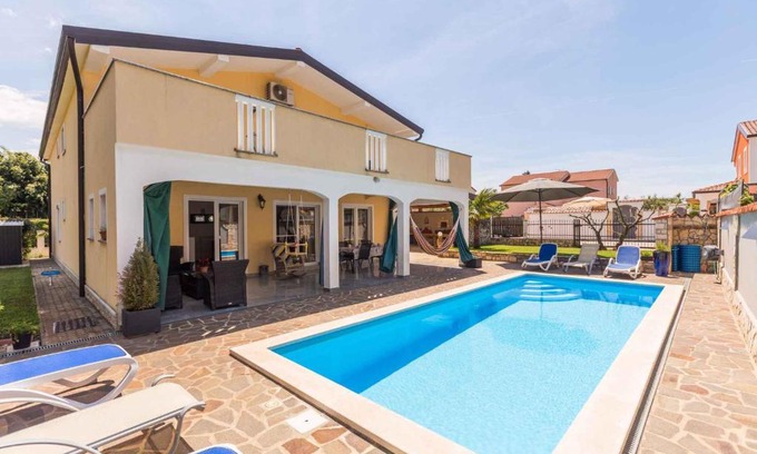 Kaldanija Apartment | Holiday home in Kaldanija - Istrien 12040