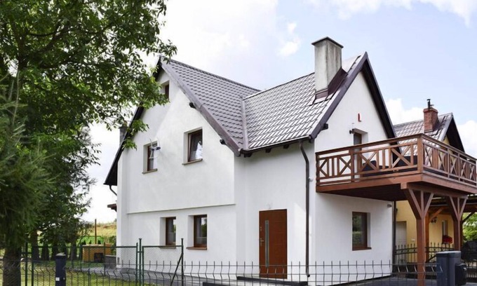 Koscierzyna House | Holiday Home in Kashubia with Pool & Sauna