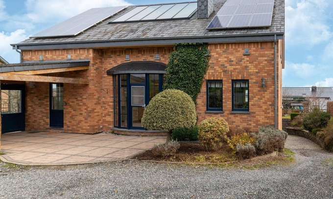 Lierneux House | Holiday home in Lierneux with bubble bath