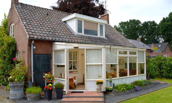 Soerendonk House | Holiday Home in Soerendonk with Garden