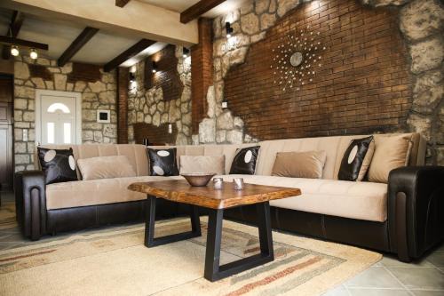 Pavliani House | Holiday Home in the Center of the Village