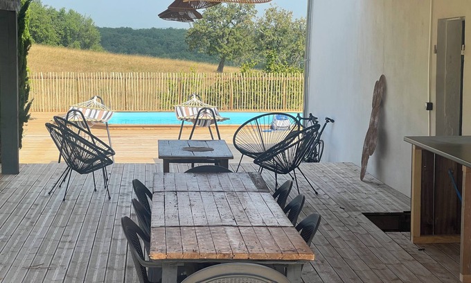 Monflanquin House | Holiday home in the countryside, private swimming pool not overlooked, peace and quiet guaranteed